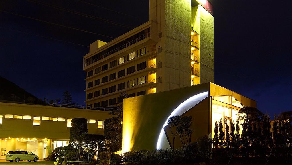 Hotel Hana Isawa Fuefuki Esterno foto