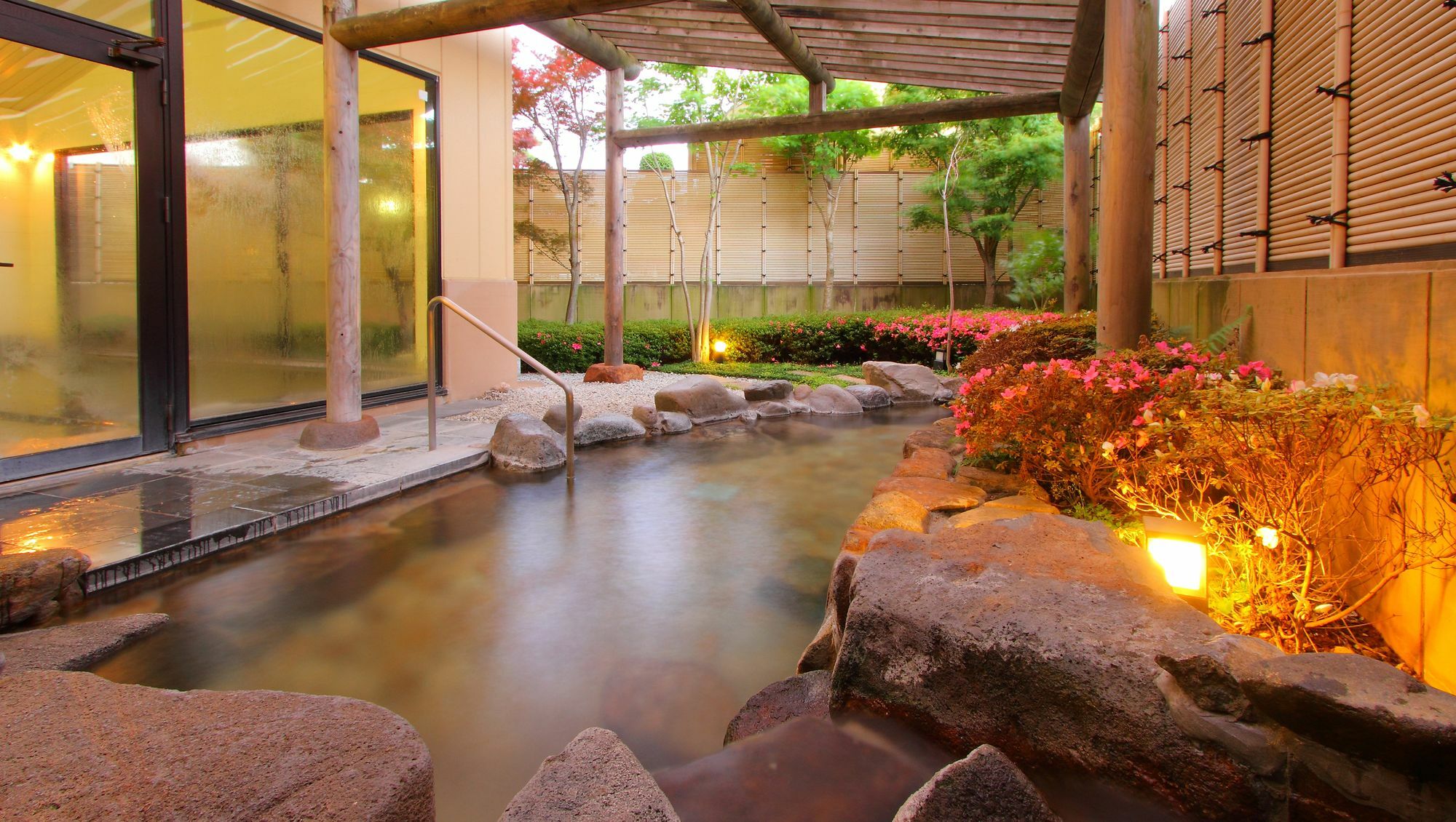 Hotel Hana Isawa Fuefuki Esterno foto