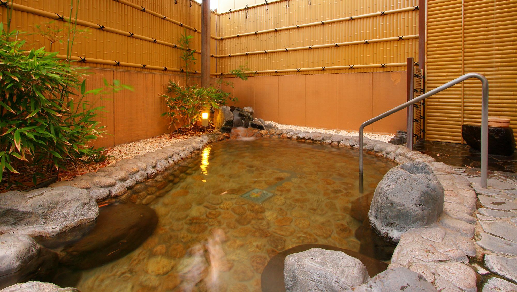 Hotel Hana Isawa Fuefuki Esterno foto